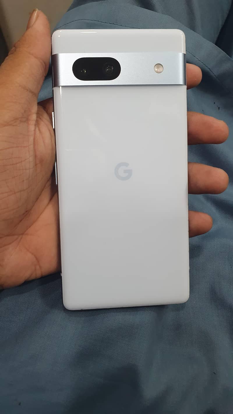 Google Pixel 7a 2