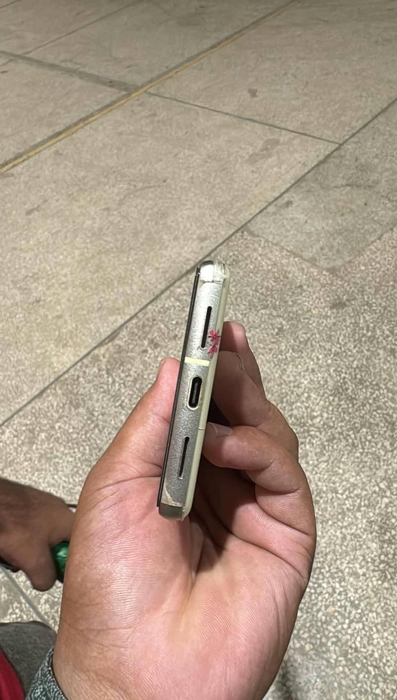 Google Pixel 7 2