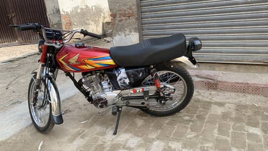 Honda CG 125 full modified bike exchange possible
