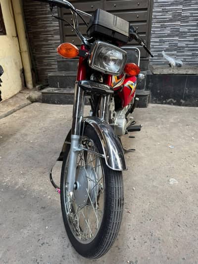 APL 4 Honda 125