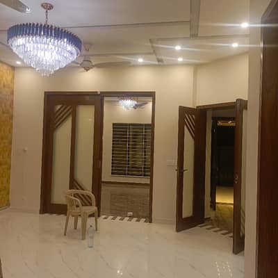 10 Marla Spacious House Available In Bahria Town - Sector C For rent
