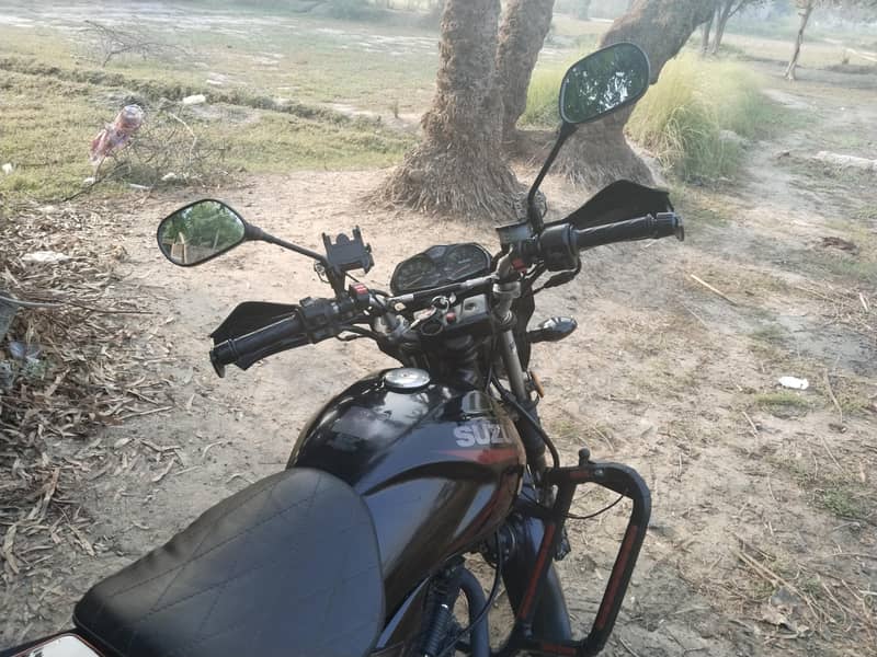 gr Suzuki 0