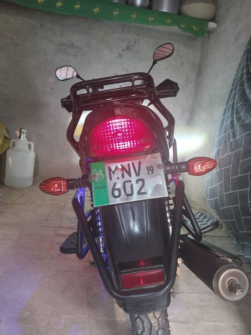 gr Suzuki 15