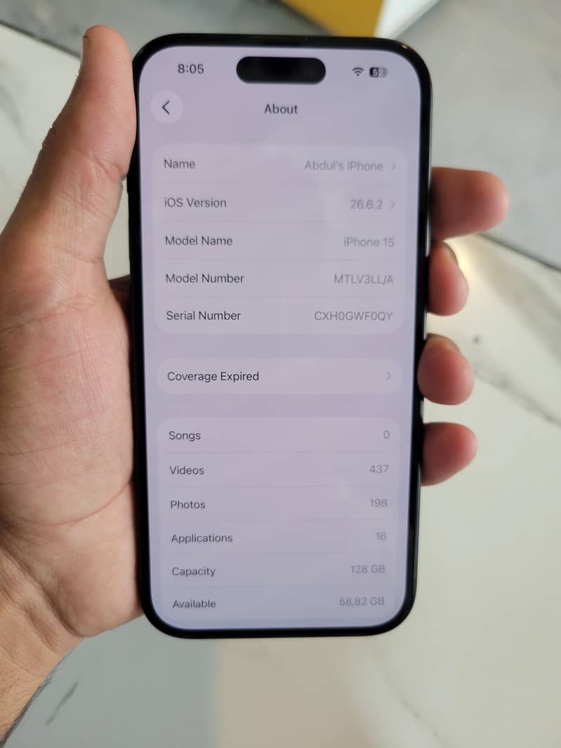Apple iPhone 15 4