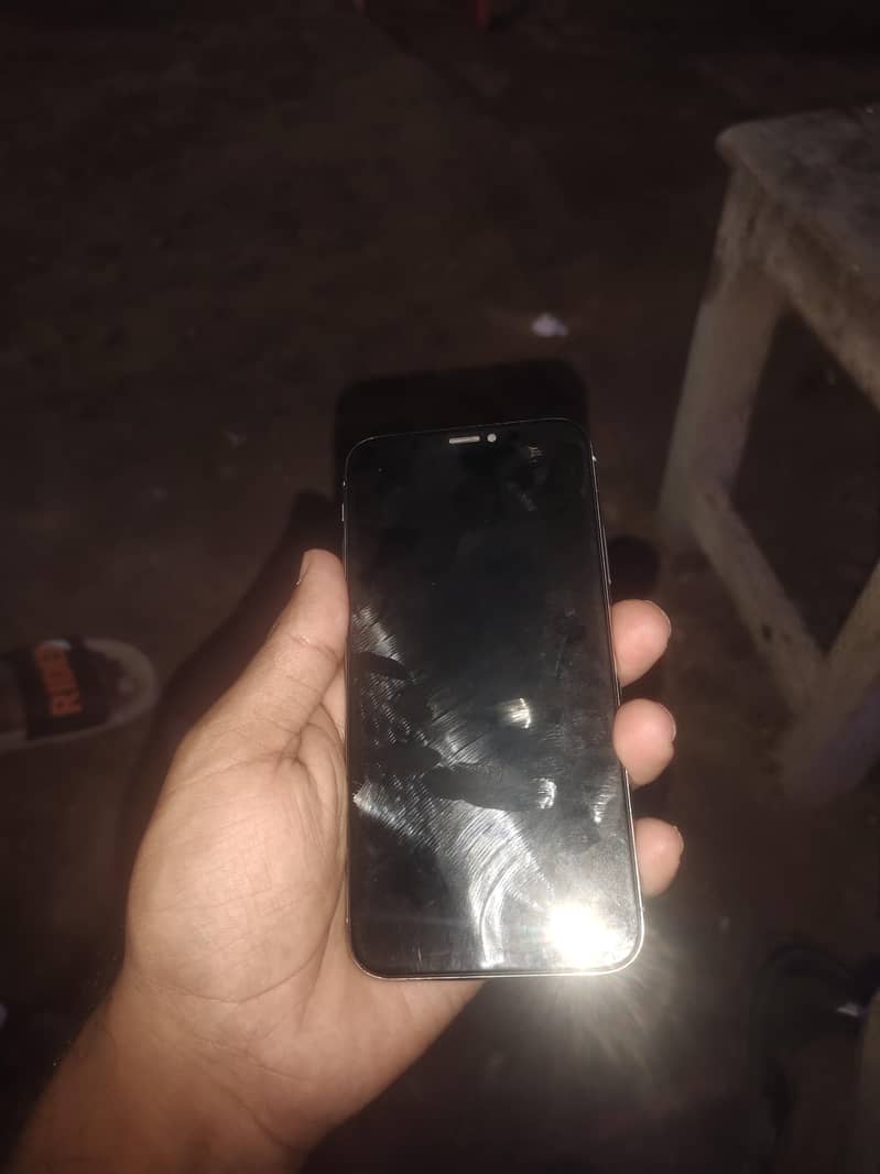 Apple iPhone X 1