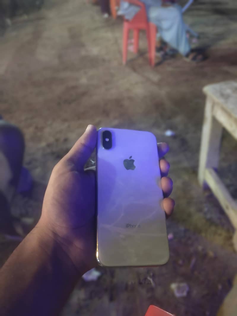 Apple iPhone X 3