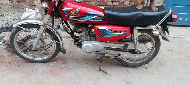 Honda 125 full genuin 10/10