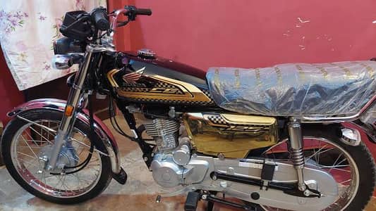 Honda CG 125 Special Edition selfstart 24/25