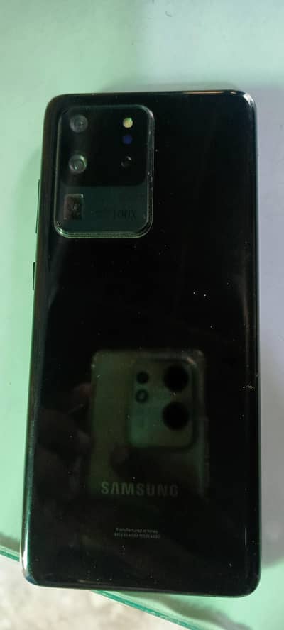 Samsung Mobile S20 Ultra 100x zooming
