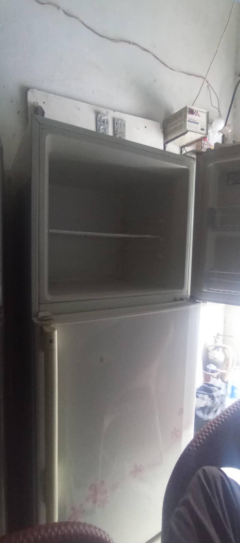 Refrigerator 6
