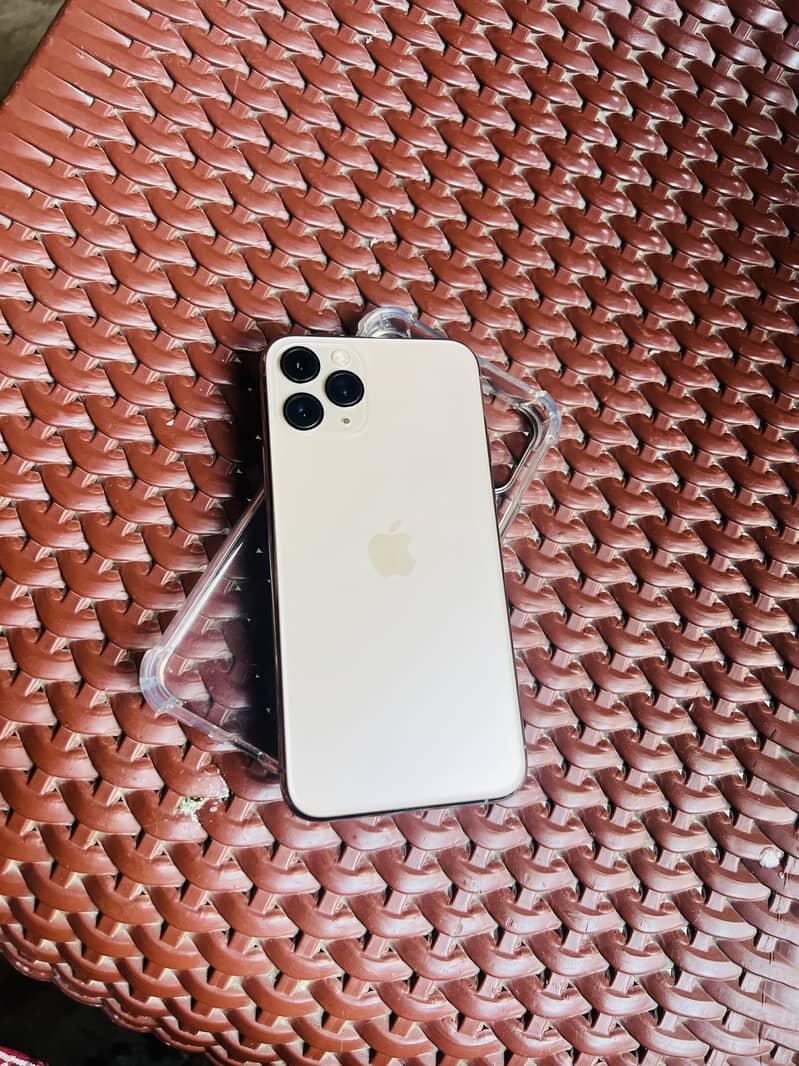 Apple iPhone 11 Pro 5