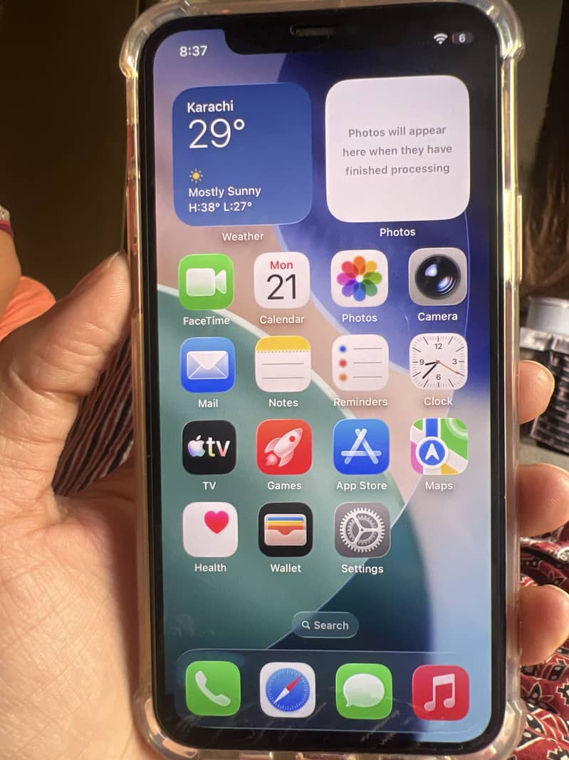 Apple iPhone 11 Pro 6