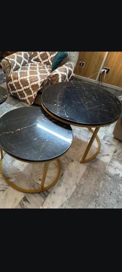 2 center tables