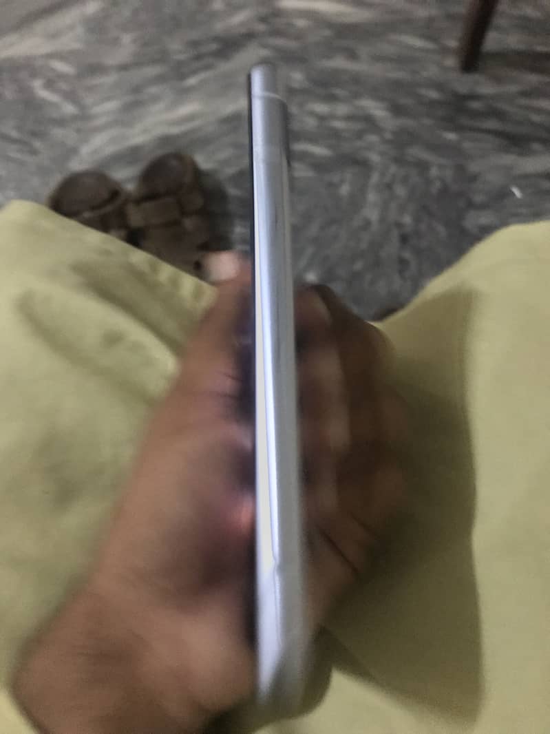 Google Pixel 7a 3