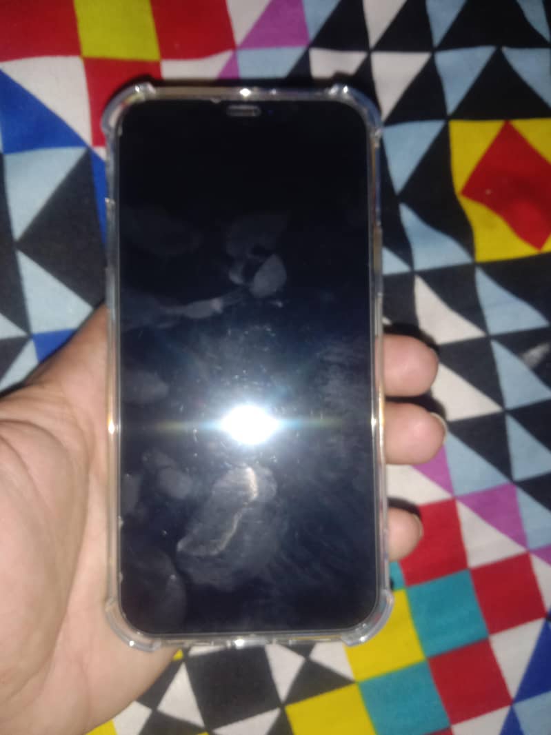 Apple iPhone 12 0