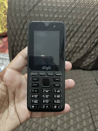 Digit 4G E2 PRo 10 by 10  8gb storage all sim work 4000mha battery