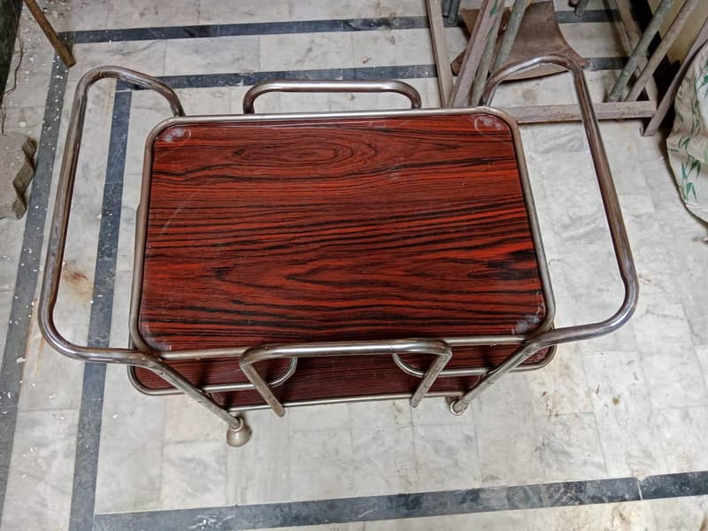 Dinner trolley 1