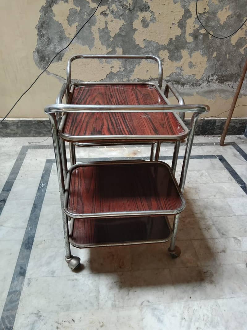 Dinner trolley 2