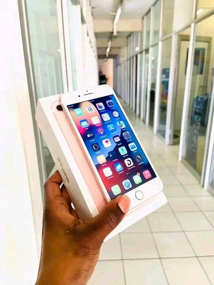 Apple iPhone 7 Plus 1