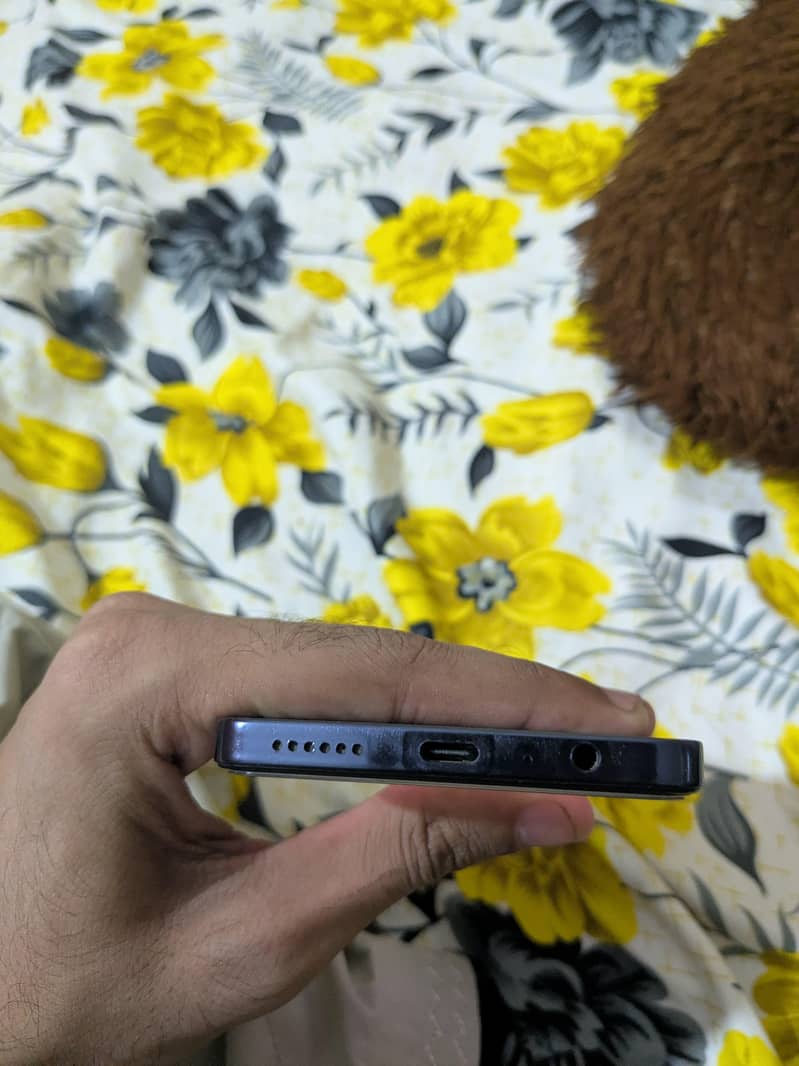 Tecno CAMON 20 2