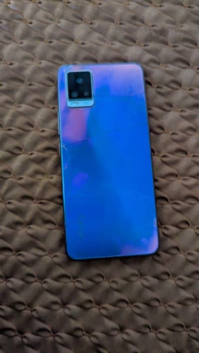 Vivo V20