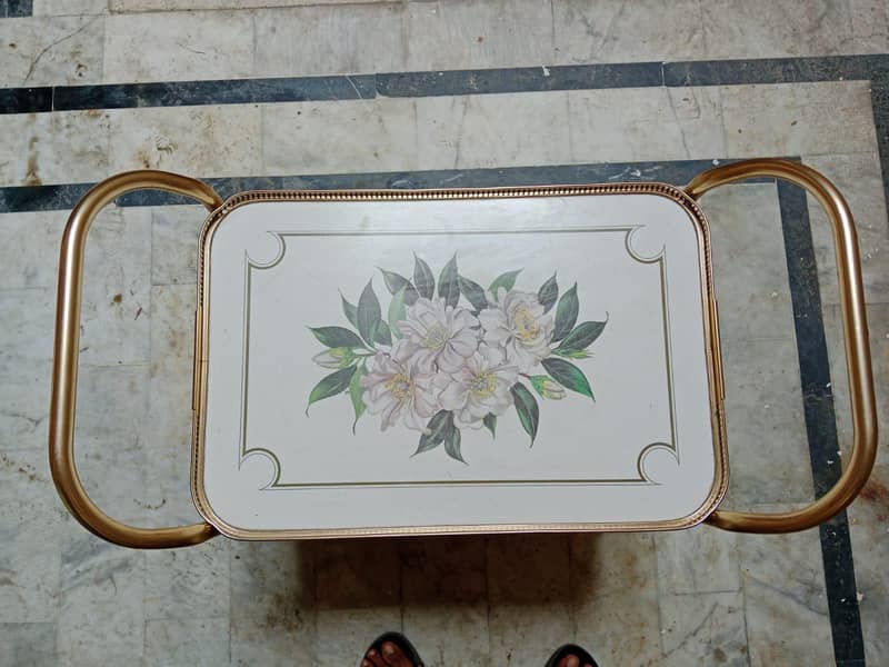 Dinner trolley 2