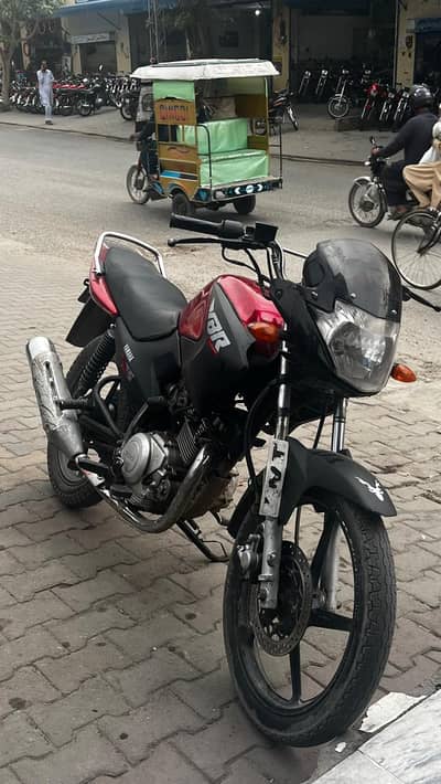 YBR 125 For Sale
