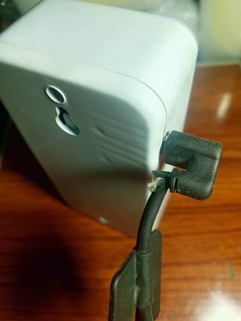 emergency rechargeable light 4