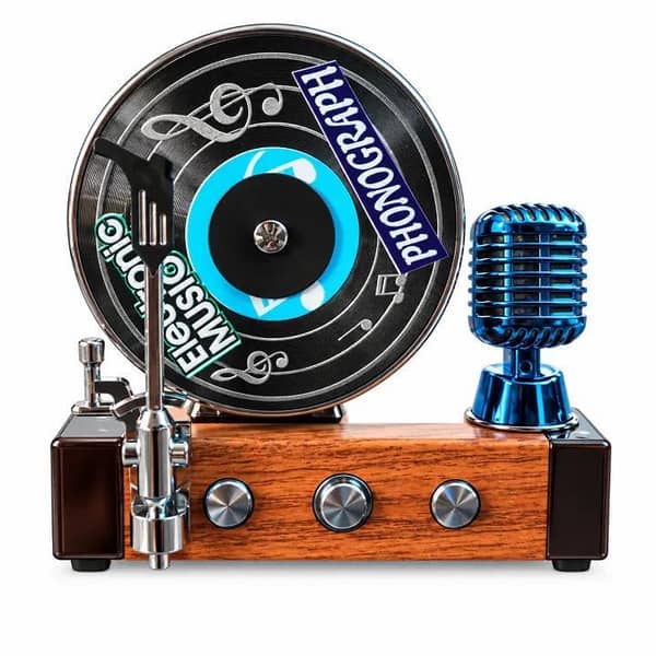Solar Powered Phonograph Aroma Diffuser for Cars | Retro Car Air Freshener