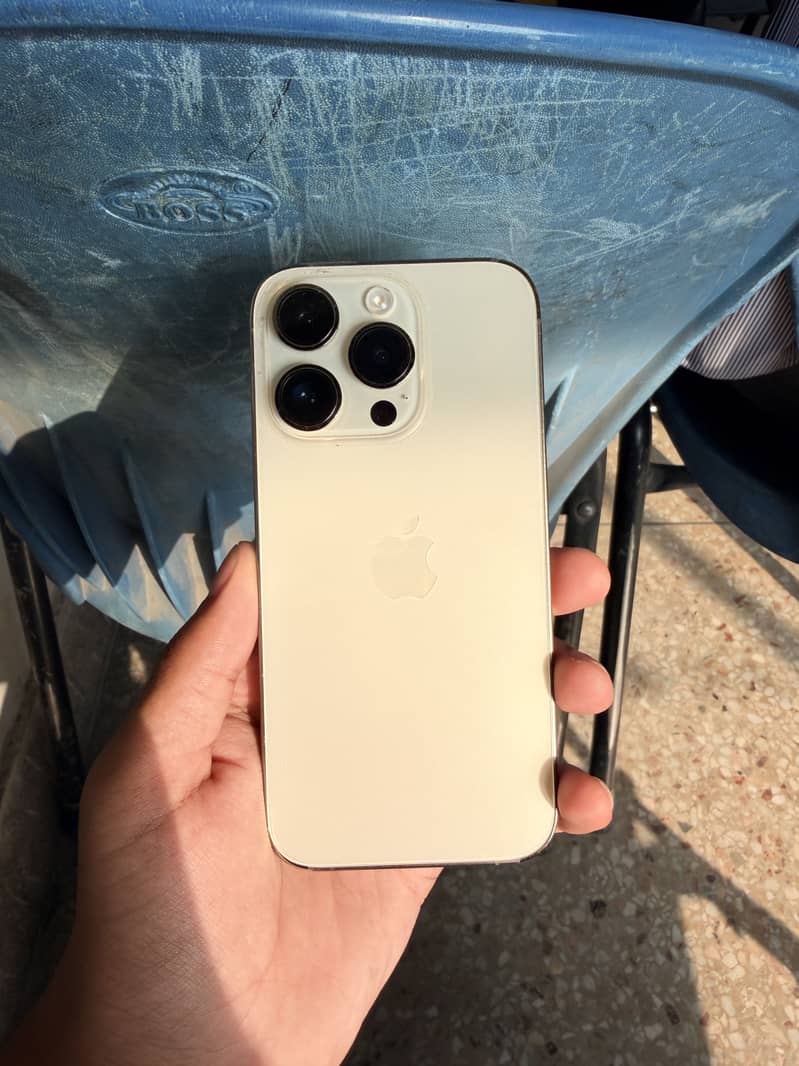 iPhone 14 pro 0