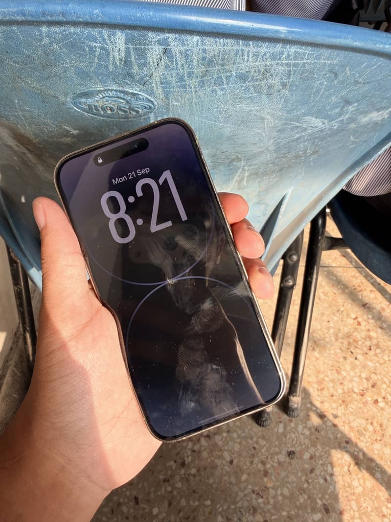 iPhone 14 pro 1