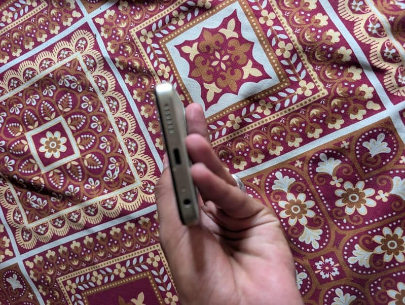 Tecno Spark 20C 4