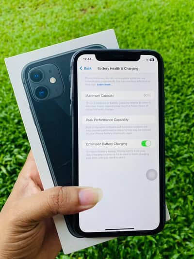 Apple iPhone 11 Pro 128 GB full box