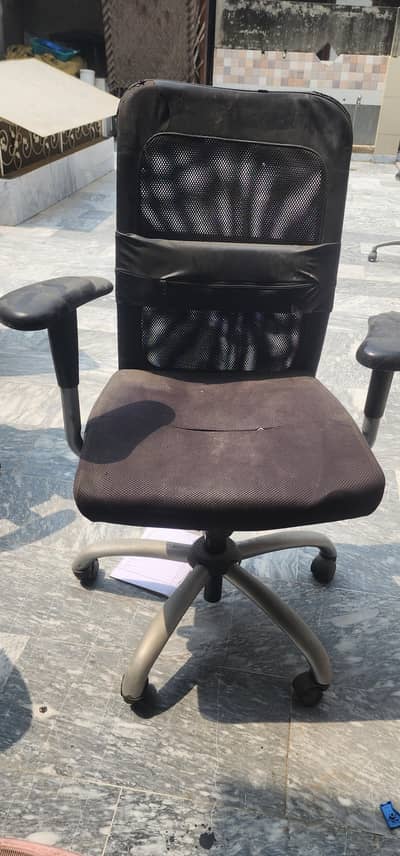 heavy relexing chair