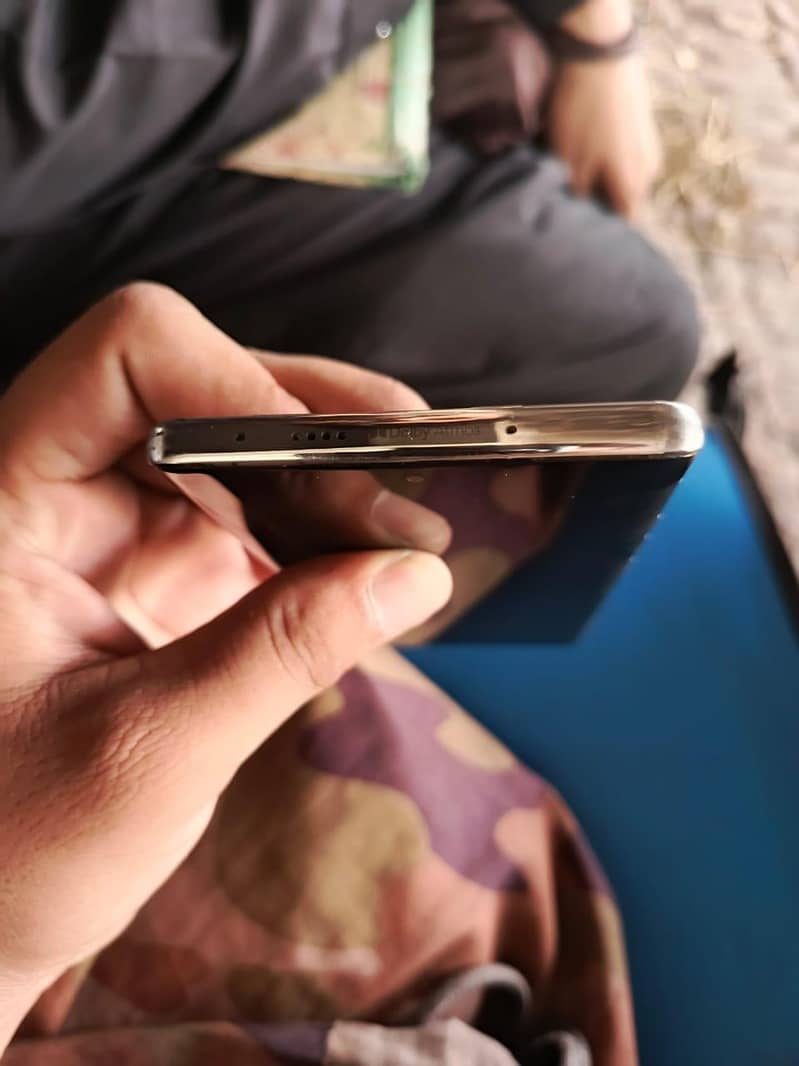 Tecno CAMON 40 Pro 3