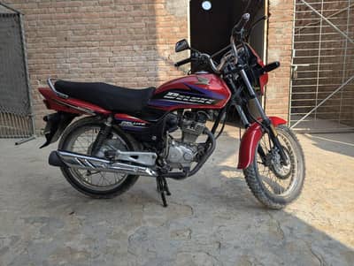 Honda Deluxe 125 2014