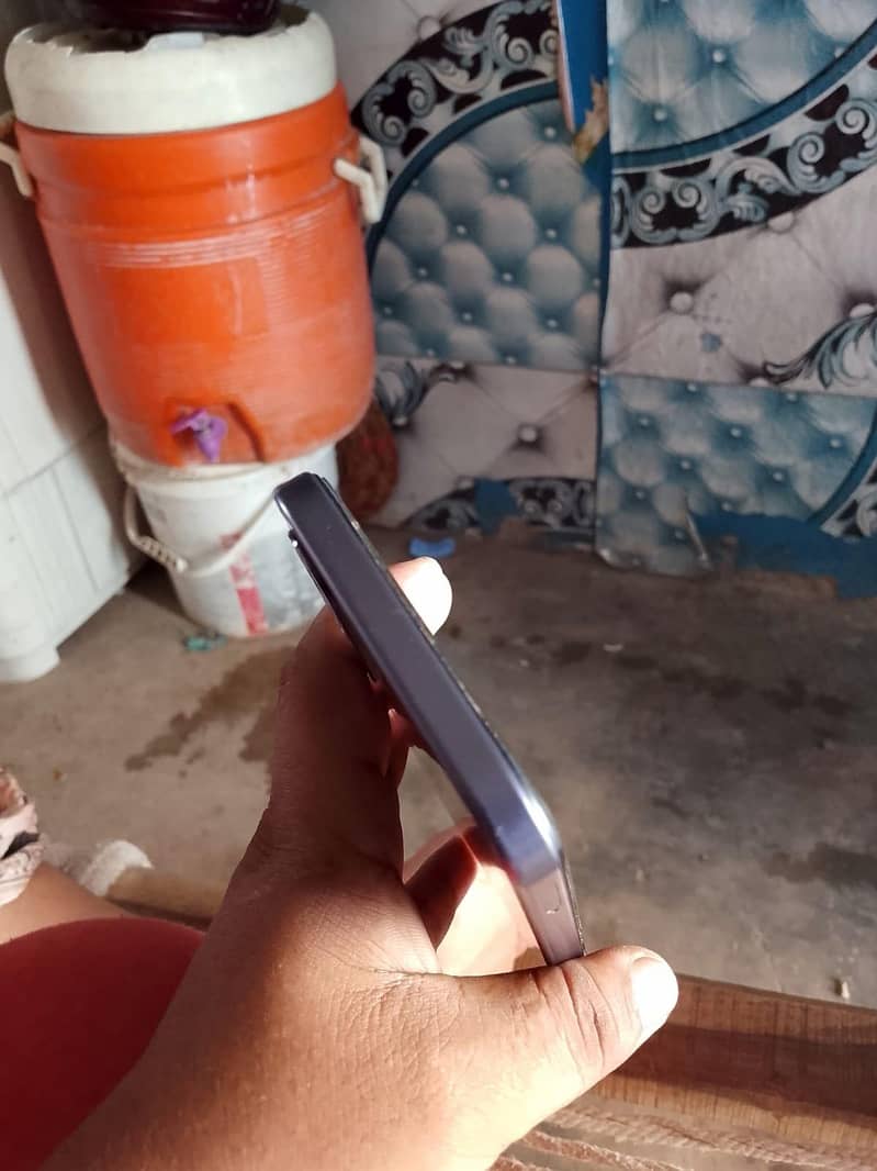 OPPO A6k 0