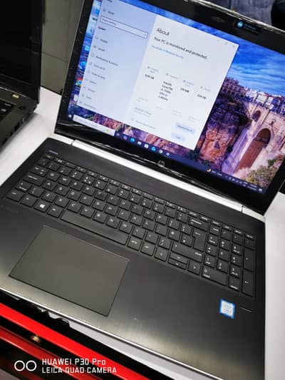 Hp laptop 8 Gb ram 256 Gb storage