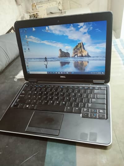 Dell Core i5 4th Gen - 4GB Ram / 128GB SSD -Excellent battery guj