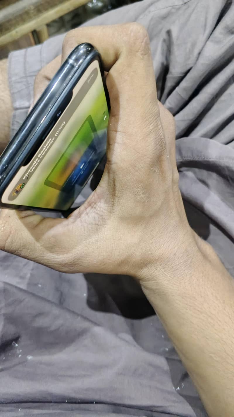 iphone xs max 3