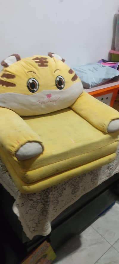 kids sofa