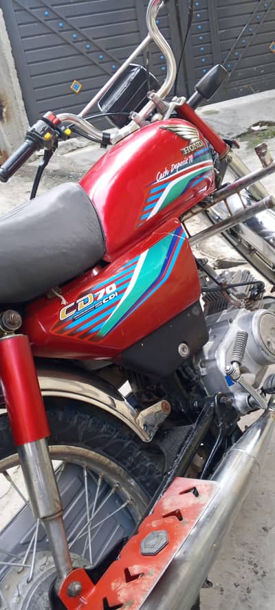 Honda CD70 2017 biomatric avaliable