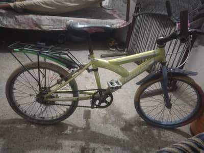 chaina cycle 20'' good condition