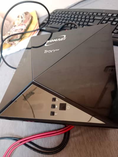 Homeage UPS 1600 Watt, Solar inverter UPS