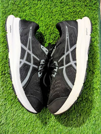 Asics Gel Contend 8