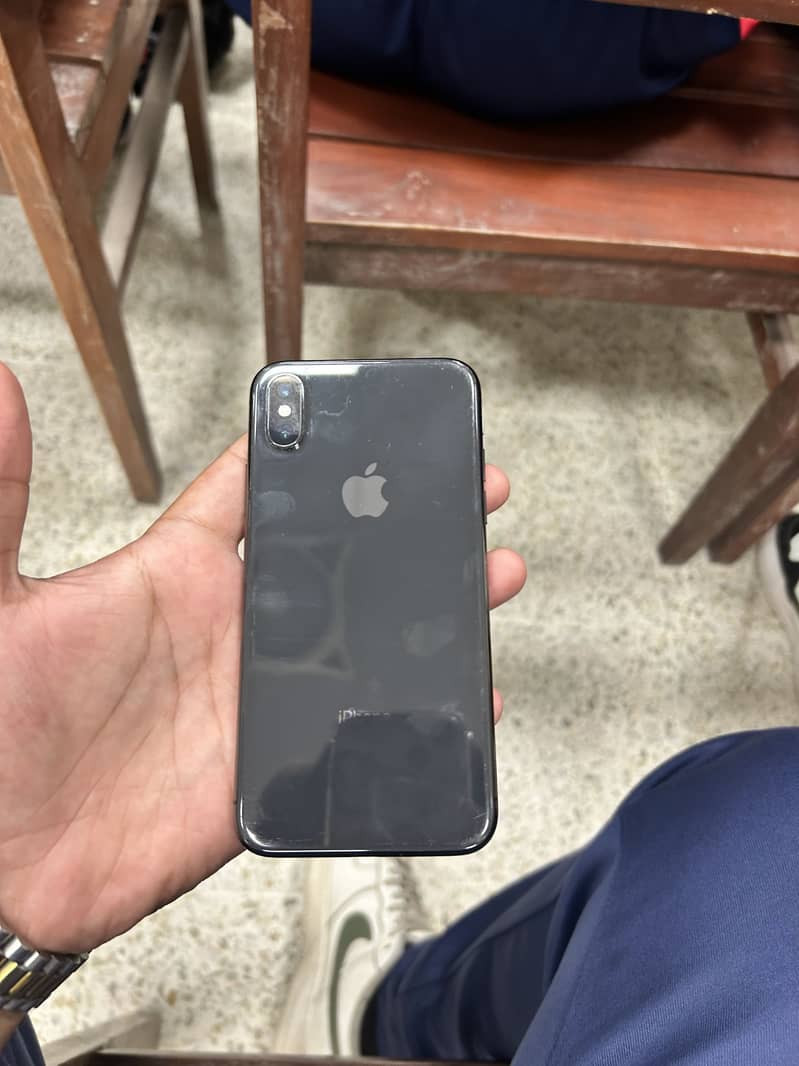 Apple iPhone X 3