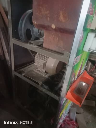 Ice Cream Machine