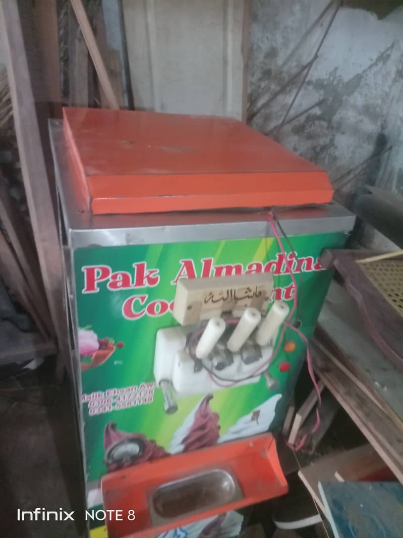 Ice Cream Machine 4