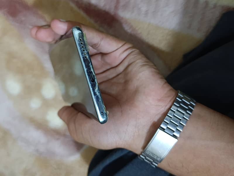 Infinix Zero 40 1
