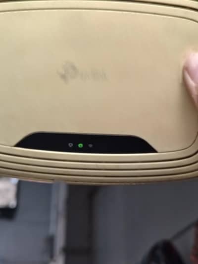 TP-Link Wi-Fi Routers (2-Antenna OK + 1-Antenna Faulty/Parts)
